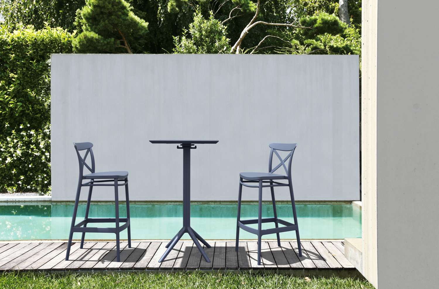 Siesta Sky Bar Table 3 Piece Set with Cross 75 Bar Stools - Image 5